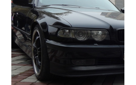 Повороты BMW E38
