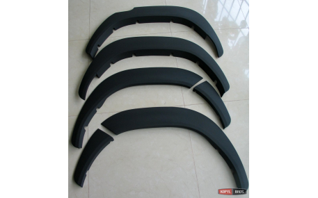 Арки Toyota Hilux