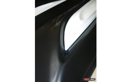 Молдинги дверей Toyota Hilux