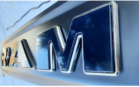 Накладка на задний борт Dodge RAM