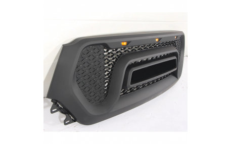 Решетка радиатора Dodge RAM 1500