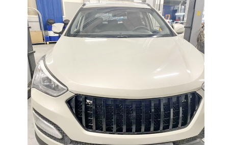 Решетка радиатора Hyundai Santa Fe 2013-2015