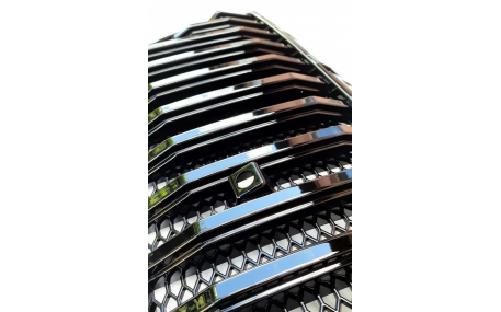 Решетка радиатора Hyundai Santa Fe