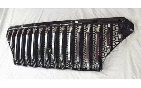 Решетка радиатора Hyundai Santa Fe