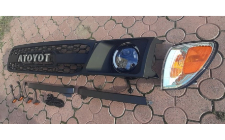 Фары передние Toyota Land Cruiser 100 1998-2002