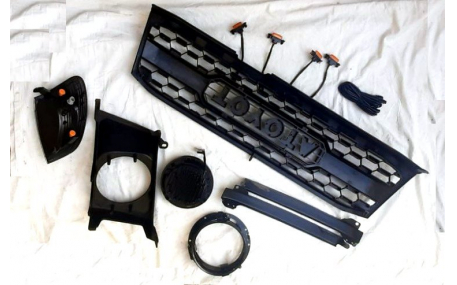 Фары передние Toyota Land Cruiser 100 1998-2002