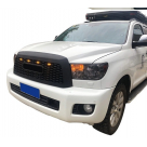 Решетка радиатора Toyota Sequoia