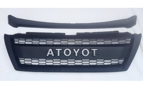 Решетка радиатора Toyota Land Cruiser Prado 150 2013-2017