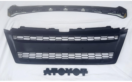 Решетка радиатора Toyota Land Cruiser Prado 150 2013-2017