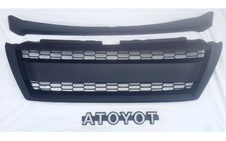 Решетка радиатора Toyota Land Cruiser Prado 150 2013-2017