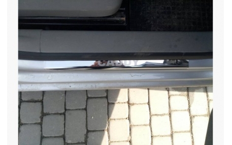Накладки на пороги Volkswagen Caddy