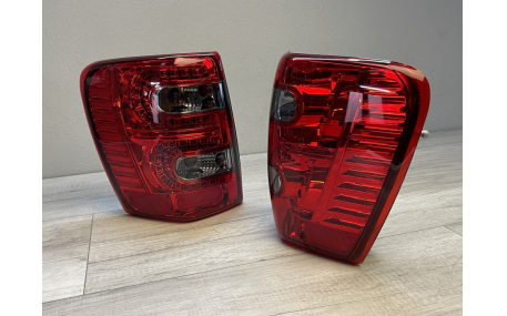 Фонари задние JEEP Grand Cherokee
