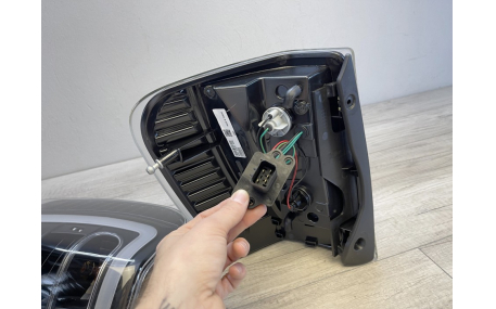 Фонари задние JEEP Grand Cherokee