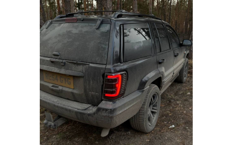 Фонари задние JEEP Grand Cherokee