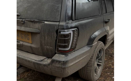 Фонари задние JEEP Grand Cherokee