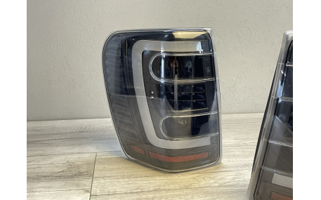 Фонари задние JEEP Grand Cherokee