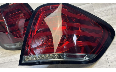 Фонари задние Mercedes ML-class W164 2009-2011