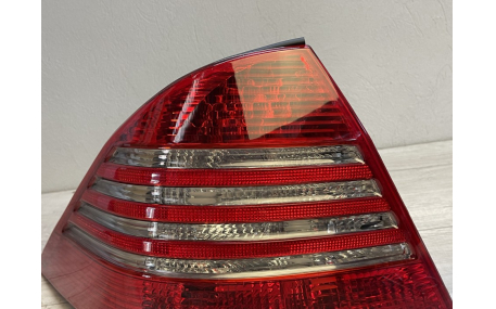 Фонари задние Mercedes S-class W220