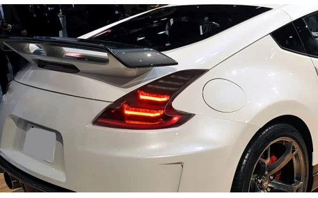Фонари задние Nissan 370Z