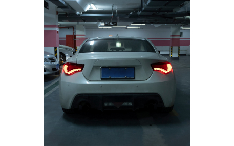 Фонари задние Toyota GT86