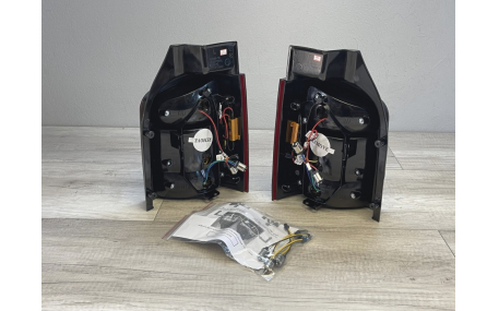 Фонари задние Volkswagen T5 (2 дв)