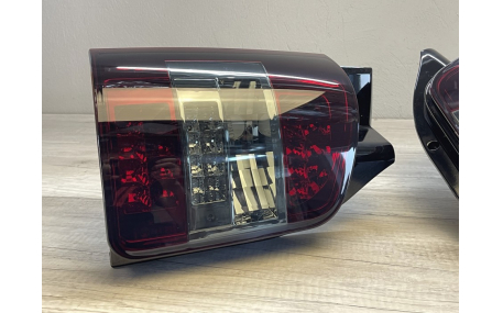 Фонари задние Volkswagen T5 (2 дв)