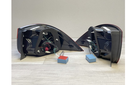 Фонари задние Volkswagen Golf 5