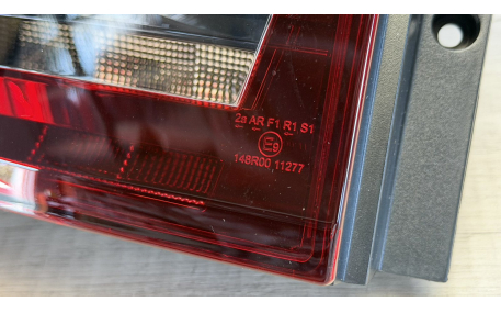 Фонари задние Volkswagen T6 2015-2024