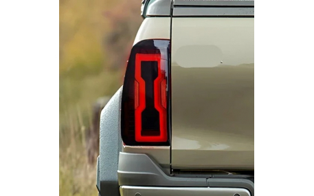 Фонари задние Toyota Hilux 2021-2023