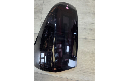 Фонари задние Toyota Hilux 2021-2023