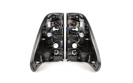 Фонари задние Toyota Hilux 2021-2023