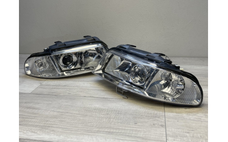 Фары передние AUDI A4 B5 1999-2000