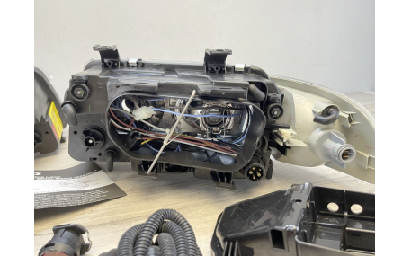 Фары передние AUDI A4 B5 1994-1998