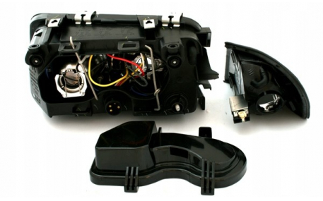 Фары передние AUDI A3 8L 1996-2000