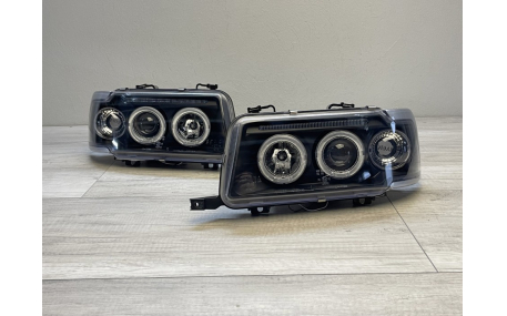 Фары передние Audi 80 B4