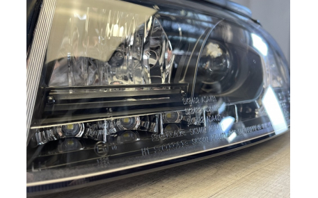 Фары передние AUDI A4 B6