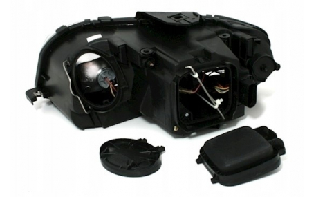 Фары передние AUDI A3 8P 2003-2008