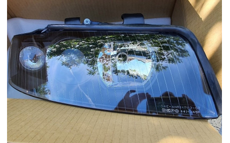 Фары передние AUDI A4 B6