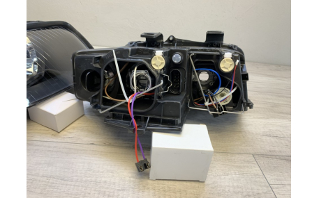 Фары передние AUDI A4 B6