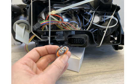 Фары передние AUDI A6 C5 2001-2004