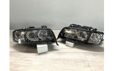 Фары передние AUDI A6 C5 2001-2004