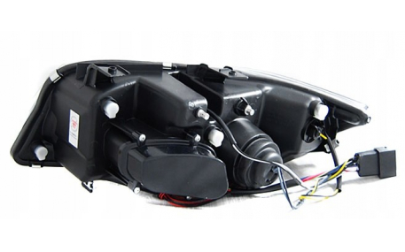 Фары передние BMW 3 E90 2005-2008