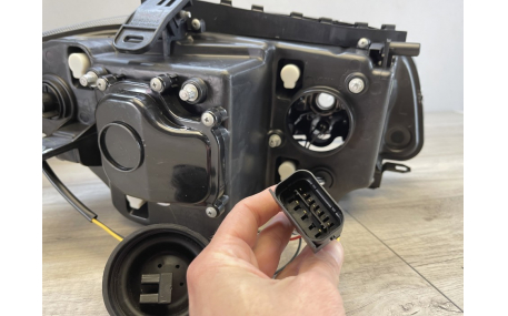 Фары передние BMW 1 E87