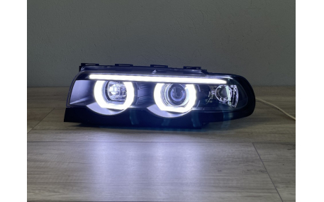 Фары передние BMW 7 E38