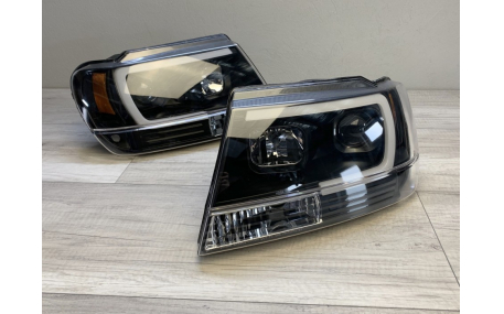 Фары передние JEEP Grand Cherokee