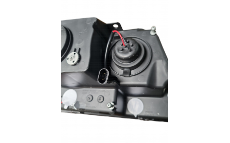 Фары передние JEEP Grand Cherokee