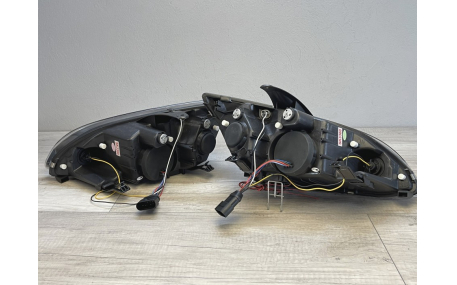 Фары передние Ford Focus MK2 2004-2008