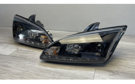 Фары передние Ford Focus MK2 2004-2008