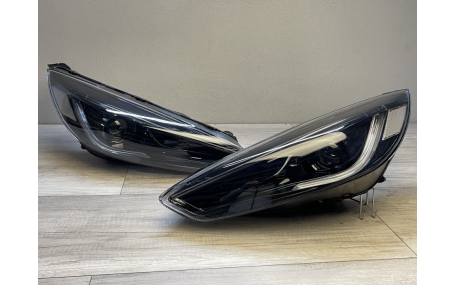 Фары передние Ford Focus MK3 2015-2018