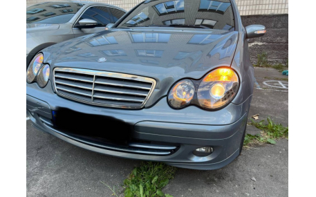 Фары передние Mercedes C-class W203 2000-2004